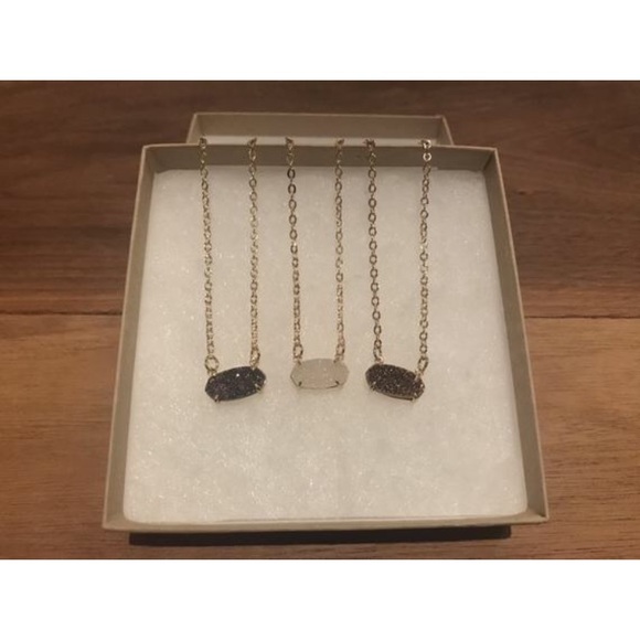 Kendra Scott Elaina Helga Inspired Druzy Necklace - Picture 5 of 8